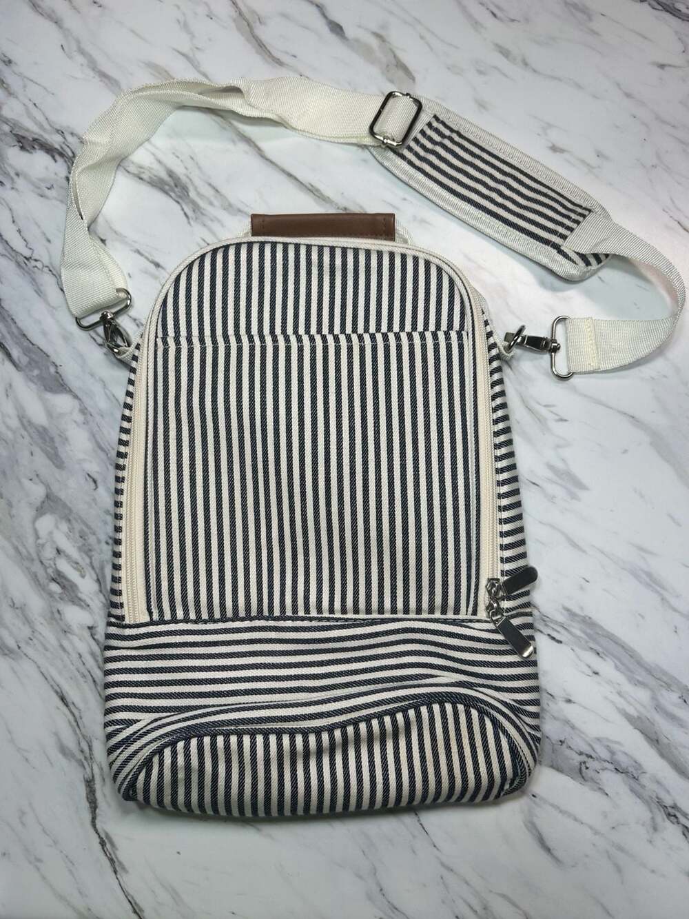Marleylilly Insulated 2 Bottle Wine Tote Bag Navy Blue and Cream Stripe Z64